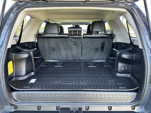 Used 2024 Toyota 4Runner SR5 Premium w/ Moonroof Package image 24