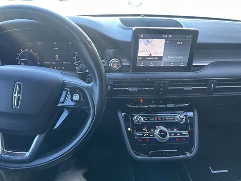 Certified 2022 Lincoln Corsair FWD w/ Premium Package image 10