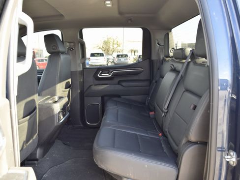 Used 2022 GMC Sierra 1500 SLT w/ SLT Convenience Package image 20