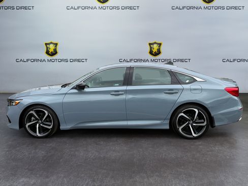 Used 2022 Honda Accord Sport image 2