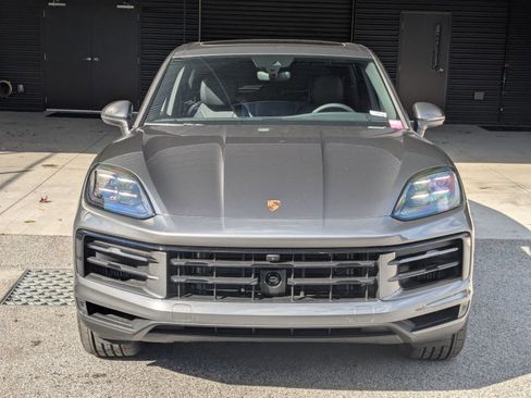New 2026 Porsche Cayenne image 6