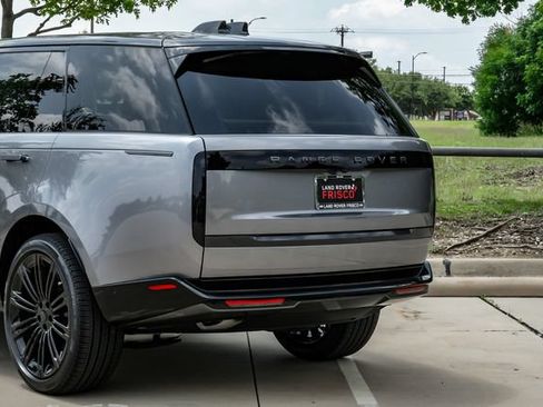 New 2026 Land Rover Range Rover SE AWD/4WD image 16