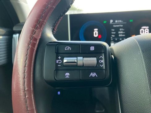 Used 2024 Hyundai Santa Fe SEL image 15