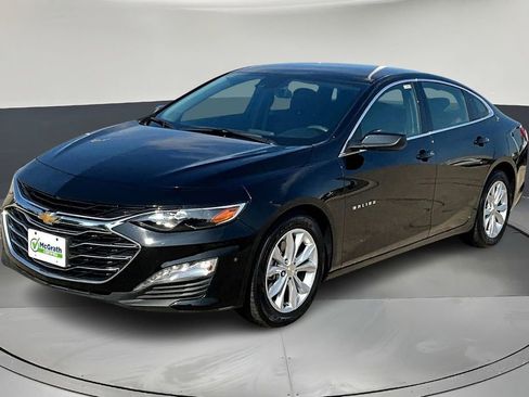 Used 2024 Chevrolet Malibu LT image 3