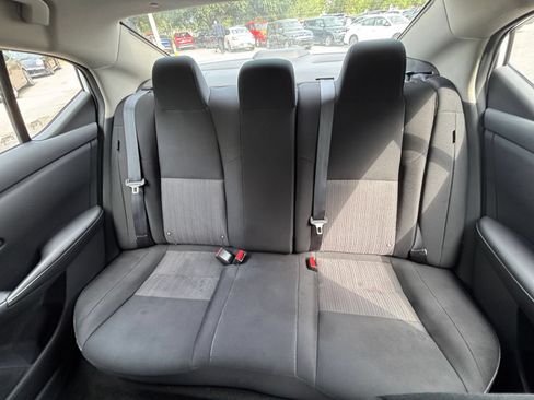 Used 2025 Nissan Sentra SV FWD image 36