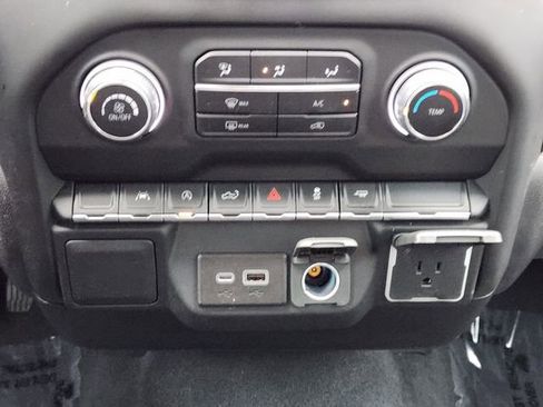 Used 2022 Chevrolet Silverado 1500 Custom RWD image 21