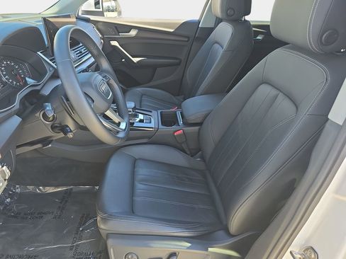 Used 2021 Audi Q5 2.0T Premium image 18