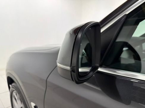 Used 2023 BMW X3 xDrive30i w/ Premium Package AWD/4WD image 9