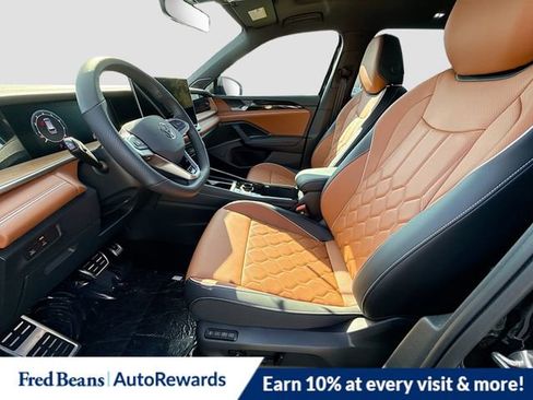 New 2026 Volkswagen Tiguan SEL R-Line image 11