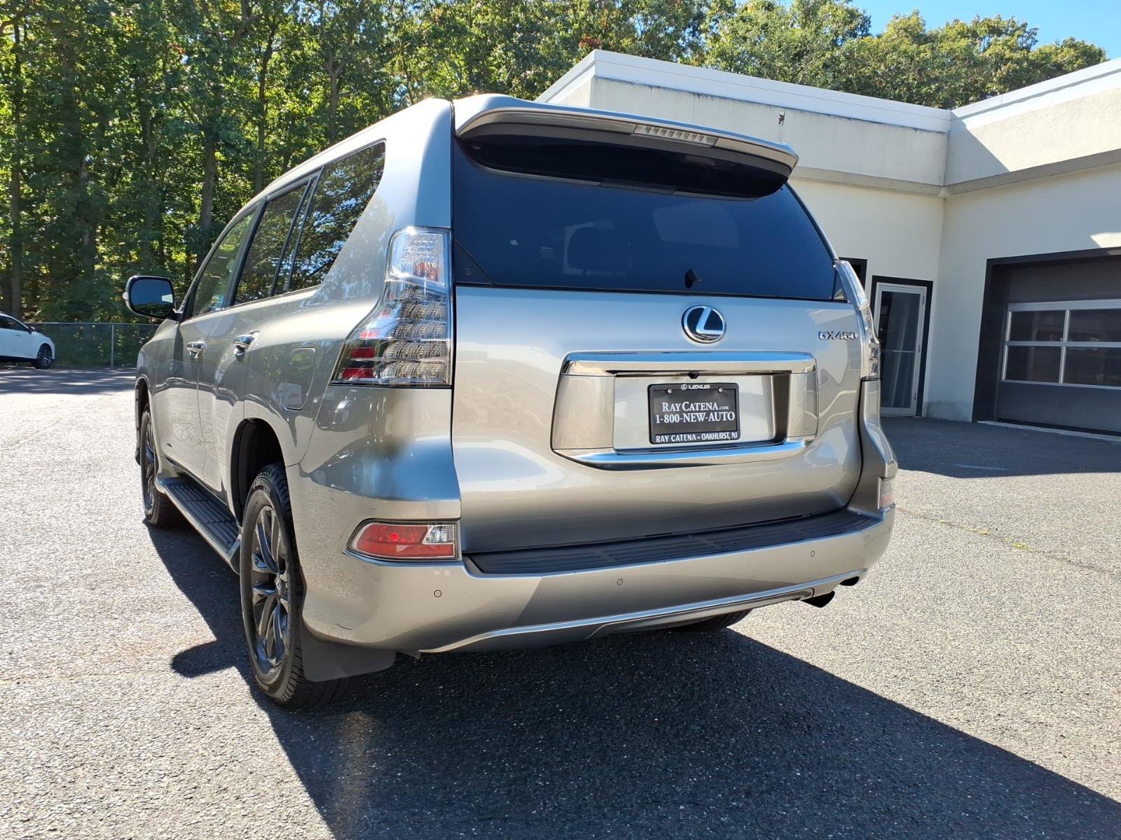 Used 2020 Lexus GX 460 Premium w/ Premium Package AWD/4WD image 23