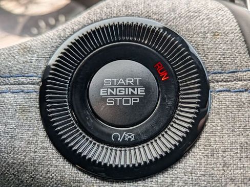 Certified 2024 Jeep Compass Latitude image 20