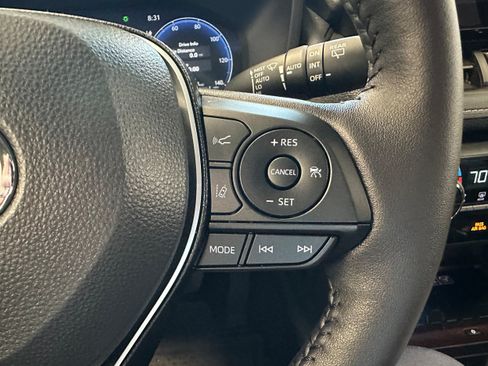 Used 2025 Toyota RAV4 Limited w/ Advanced Technology Package AWD/4WD image 23