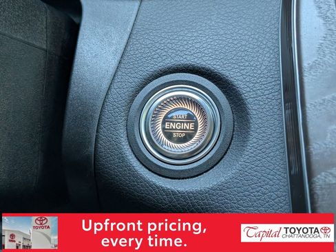 Used 2020 Mercedes-Benz C 300 C 300 image 18