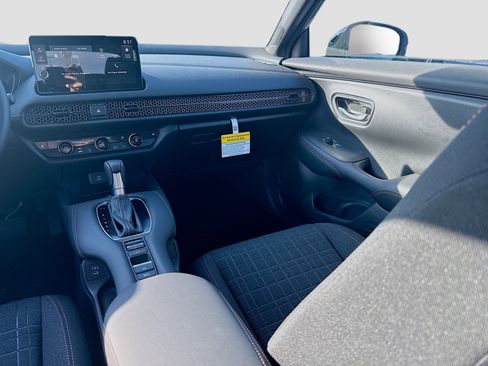 New 2026 Honda HR-V Sport image 18