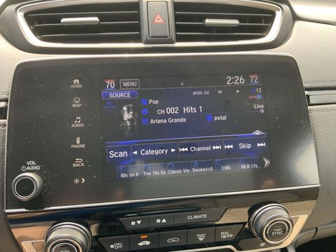 Used 2018 Honda CR-V Touring image 32