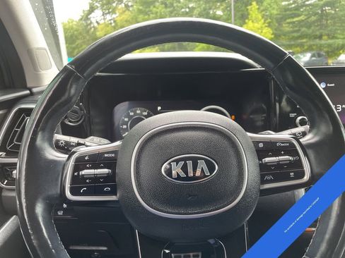 Used 2021 Kia Sorento SX image 13