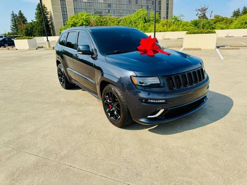 Used 2014 Jeep Grand Cherokee SRT AWD/4WD image 4
