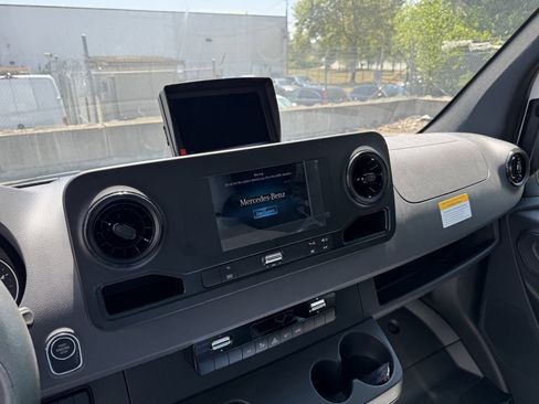 New 2023 Mercedes-Benz Sprinter 3500 image 6