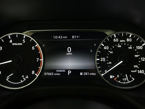 Used 2021 Nissan Rogue SV w/ Premium Package FWD image 18
