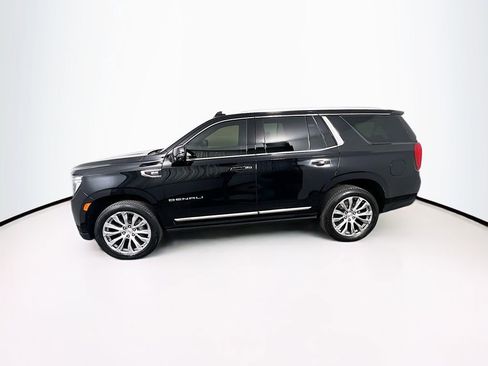 Used 2023 GMC Yukon Denali w/ Advanced Technology Package image 4