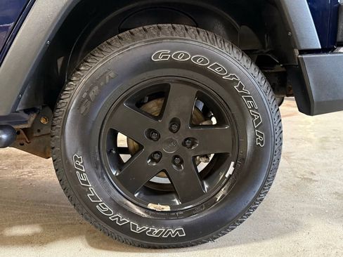 Used 2013 Jeep Wrangler Unlimited Sport AWD/4WD image 25
