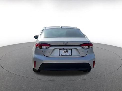 Used 2023 Toyota Corolla LE image 4