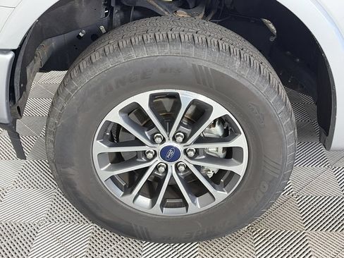 Used 2020 Ford F150 XLT w/ Equipment Group 302A Luxury AWD/4WD image 8