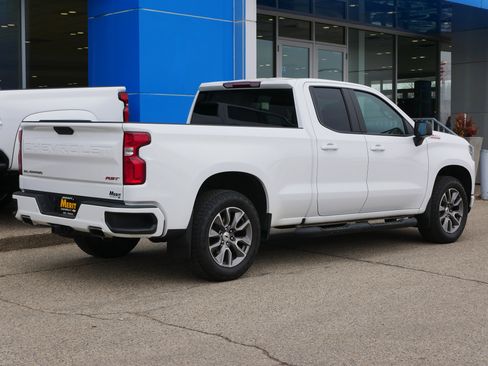 Certified 2020 Chevrolet Silverado 1500 RST image 3