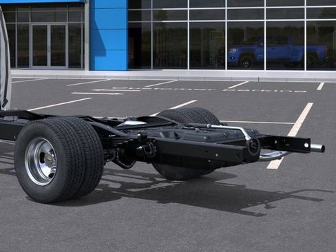 New 2025 Chevrolet Express 4500 w/ Power Convenience Package image 11