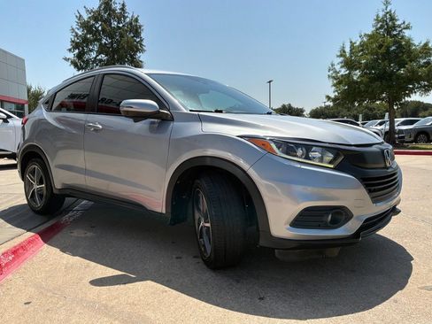 Used 2022 Honda HR-V EX image 4