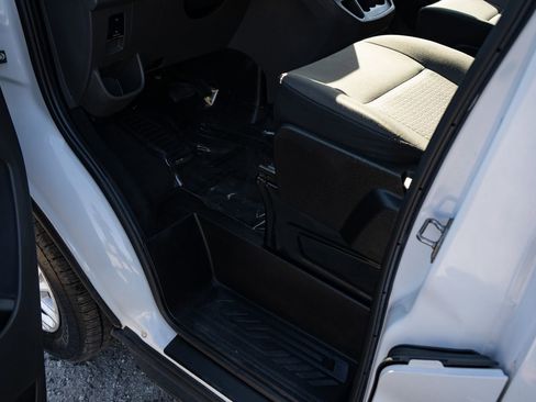 Used 2024 Ford Transit 350 XLT RWD image 17