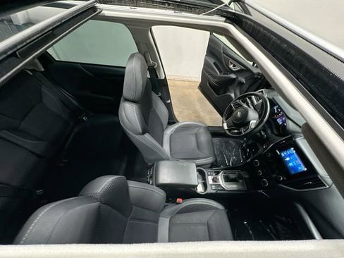 Certified 2021 Subaru Forester Premium AWD/4WD image 6