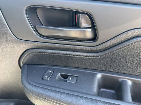 Used 2024 Honda Odyssey Sport image 8