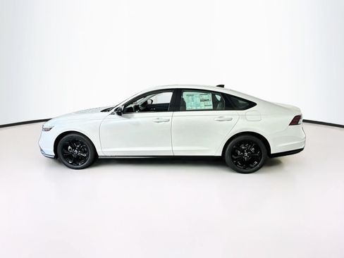 Used 2025 Honda Accord LX image 3
