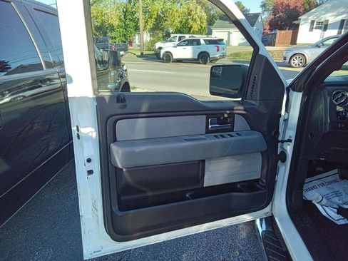 Used 2013 Ford F150 XLT w/ XLT Chrome Pkg image 11