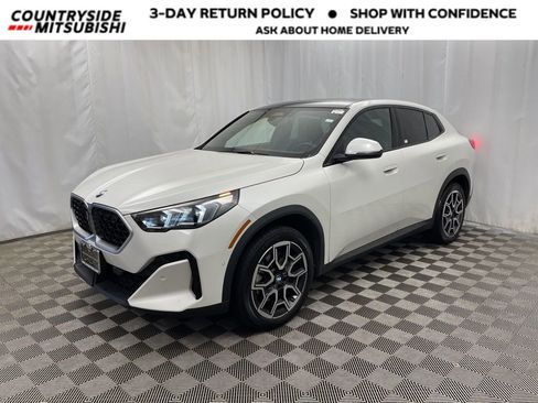Used 2025 BMW X2 xDrive28i image 1
