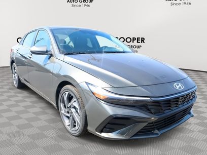 New 2025 Hyundai Elantra Limited