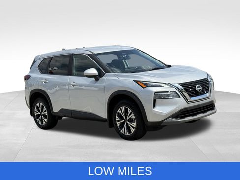 Used 2023 Nissan Rogue SV AWD/4WD image 11
