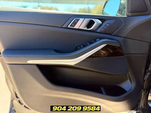 Used 2020 BMW X5 xDrive40i AWD/4WD image 21