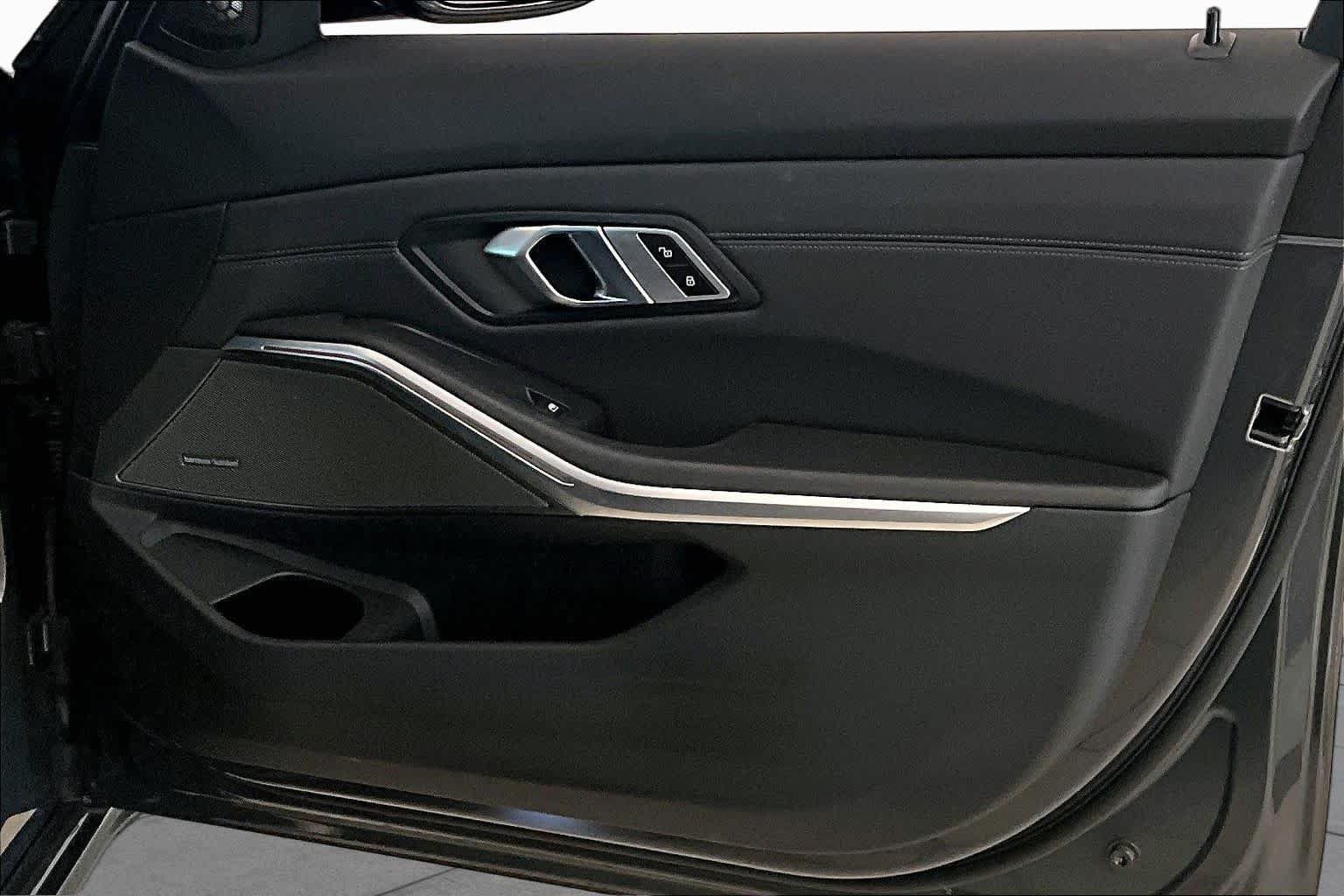 Used 2023 BMW M3 Competition RWD image 20