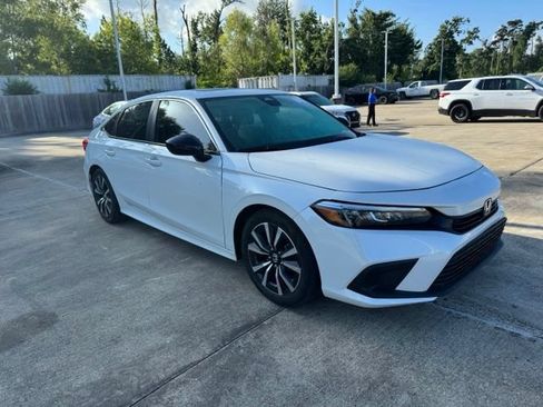 Used 2024 Honda Civic EX image 1