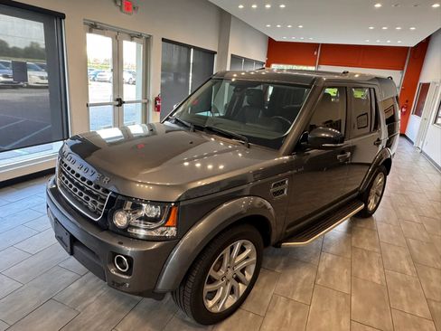 Used 2016 Land Rover LR4 HSE AWD/4WD image 6