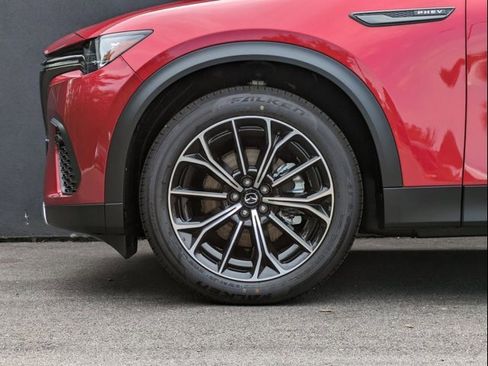 New 2025 MAZDA CX-70 Plug-In Hybrid w/ Premium Pkg image 23