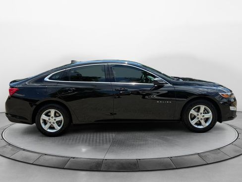 Used 2021 Chevrolet Malibu LS FWD image 8