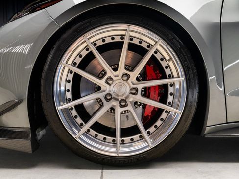 Used 2024 Chevrolet Corvette Z06 RWD image 4