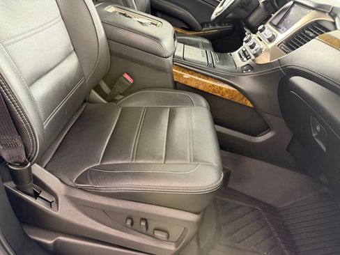Used 2016 GMC Yukon Denali AWD/4WD image 25