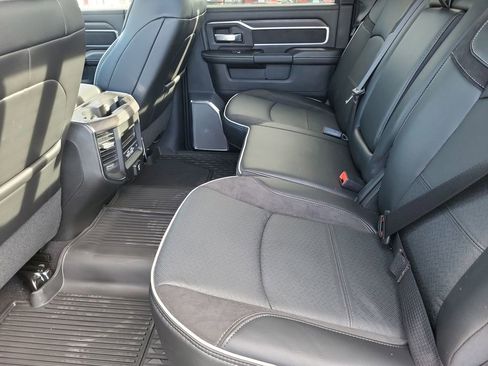 New 2025 RAM 2500 Laramie image 30