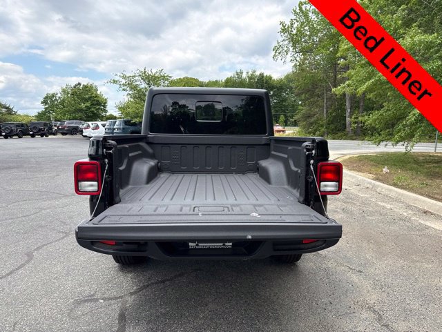 New 2026 Jeep Gladiator Sport AWD/4WD image 12