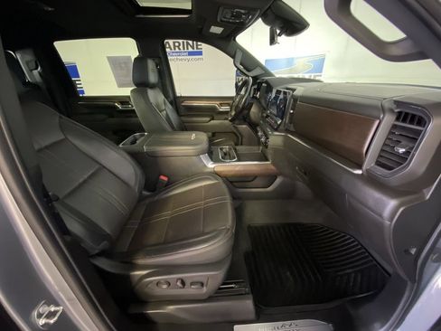 Used 2024 Chevrolet Silverado 2500 High Country w/ High Country Premium Package AWD/4WD image 35