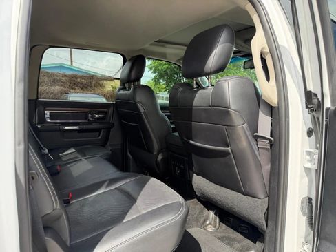 Used 2016 RAM 1500 Laramie w/ Convenience Group image 13